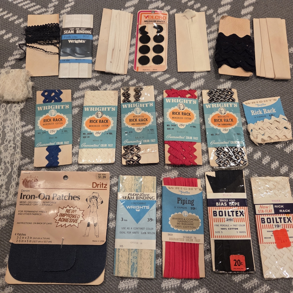 Wright's, Boiltex, Dritz, & Assorted Rick Rack & Sewing Trims